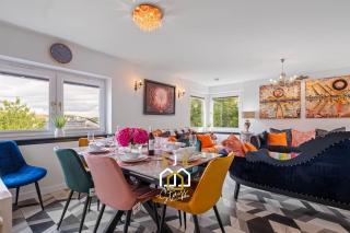 Seagales House - SJA Stays - 5 Bed House - 5
