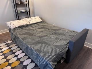 2BR Suite Sleeps5 Near Montreal - 5