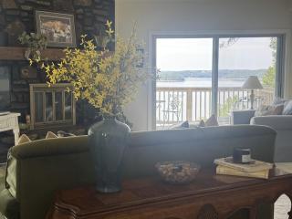 The Lake House - at Prairie Creek - 1
