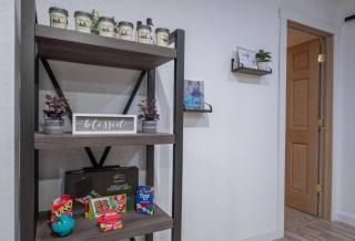 Little Buck Camp - Pet Friendly Game Room - 2