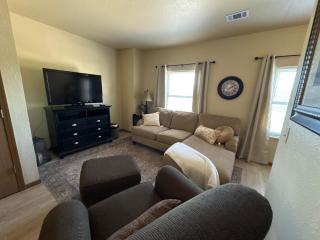 2 Bedroom Retreat on the River - 2