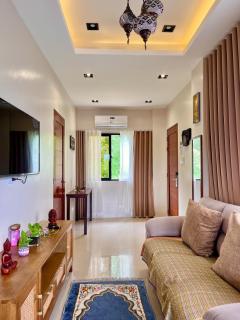 1BR Penthouse Own Kitchen, Jacuzzi, WiFi, Near Subic Bay - 0