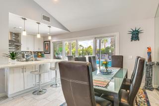 Pet-Friendly Palm Springs Escape! Oasis Vibe - 4