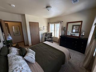 2 Bedroom Retreat on the River - 0