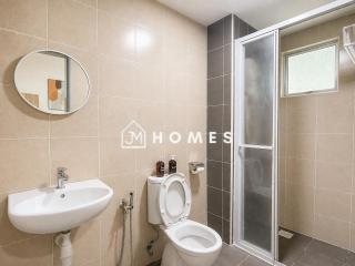 2BR Razak City KL LRT Access Free Parking #A4 - 1