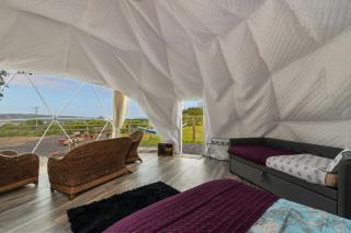 Tregroes Geodome Fishguard - 6