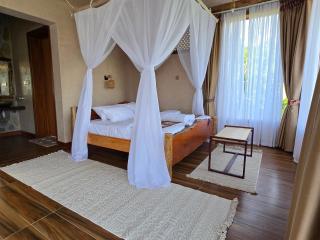 Rift Craters Eco Lodge - 5