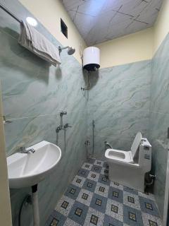 The Jayroop Hotel - 2