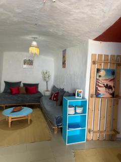Maison troglodyte en bordure de mer - 6