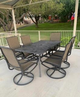Spacious Lakefront Home with Water Views, WiFi & Private Washer/Dryer - 9