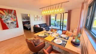 Panorama-Übernachtungen - 4 Sterne DTV - eigene Terrasse mit Garten - Infrarot-Sauna mit Dampfbad - 1