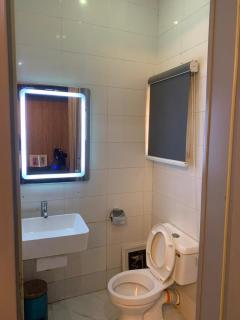 Cally court- 1 bedroom free wifi & 24hrs power - 5