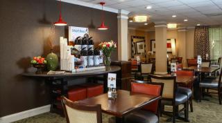Holiday Inn Express Hotel & Suites - Atlanta/Emory University Area by IHG - 1