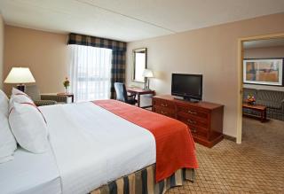Holiday Inn Cincinnati-Eastgate by IHG - 1