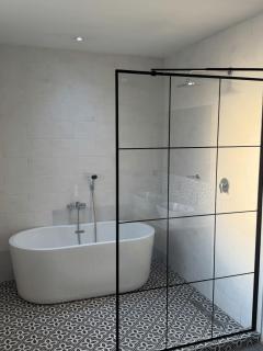 Villa Lubuto - 3BR, Pool, Starlink & Backup Power - 8