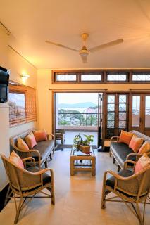 River Breeze Home A Comfort Stay - 0