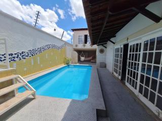 Casa Piscina, 3 quartos e bem localizada - 9