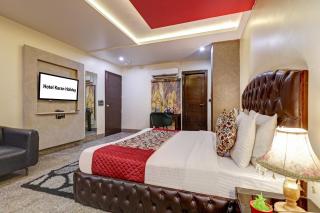 Hotel Karan Holidays Near Pitampura Metro Station - 8