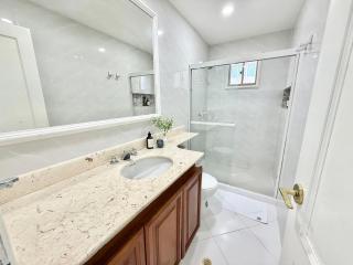 Apartamentos con acceso directo a la playa en Boquilla Marina Club - 0