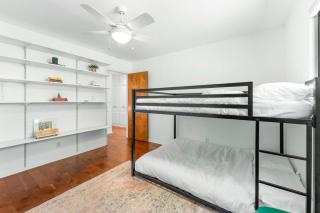 Close to Domain DT Shopping Chic & Serene 3BR - 3