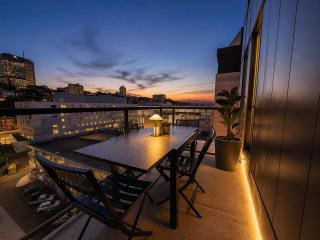 Signature condo Rooftop pool & BBQ terrace - 3