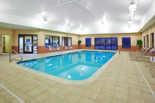Holiday Inn Express Hotel & Suites Cleveland-Streetsboro by IHG - 6