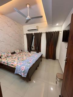 Manevaa Kutir - 8