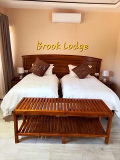 Brook Lodge - 3