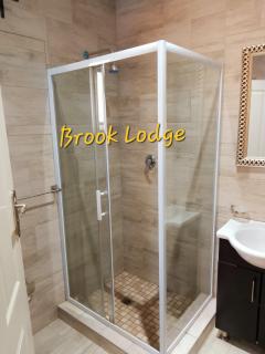Brook Lodge - 2