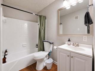 Central quaint 1BR close to UT Moody Center & DT - 6