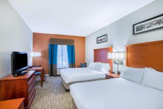 Holiday Inn Express Hotel & Suites Brattleboro by IHG - Brattleboro - 7