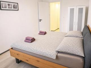 Castle & Old Town Center 2-Room Apt - 8
