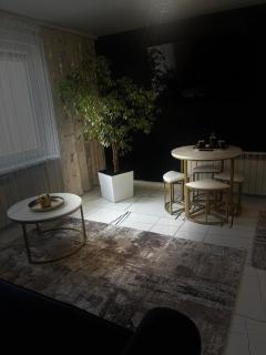 Apartament 2 - 3