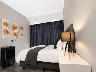 Menlyn Apartment - 2 Bedroom Apartment - 6