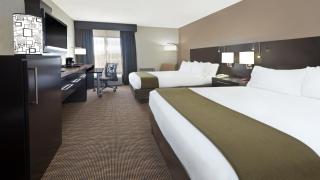 Holiday Inn Express Hotel & Suites Colby by IHG - 4