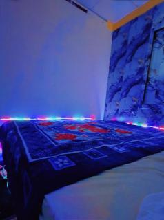 Blue Rest Room - 8