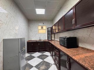 Al Saad Farm Private Resort 5 Bedrooms with Two Indoor Pools and Kids area By Betu - 8