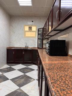 Al Saad Farm Private Resort 5 Bedrooms with Two Indoor Pools and Kids area By Betu - 2