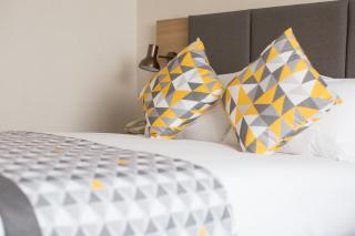 Holiday Inn London - Gatwick Airport by IHG - 1