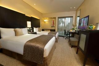 Crowne Plaza Bahrain by IHG - 8