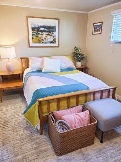 Mid-Century Modern Basement Apartment & Retro Game Room - 2