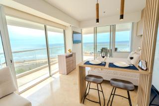 Moderno Apartasuit, vista al mar con dos balcones - 6