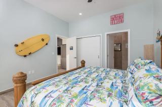 Beachfront Home Luxury Laguna Shores Resort - 3