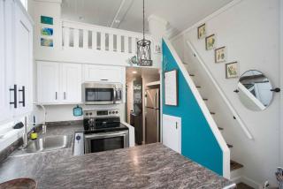 Simply Southern Tiny House Retreat - 6