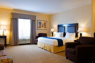 Holiday Inn Express & Suites-Regina-South by IHG - 9