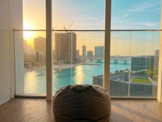 Maryah Vista 1BR - Waterfront Luxury Retreat - 5
