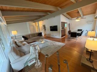 Edgemont Retreat - Spacious, Family-Friendly House - 7