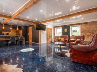 Comfortable house with a swimming pool and sauna - 1