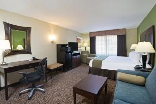 Holiday Inn Express & Suites Richfield by IHG - 9
