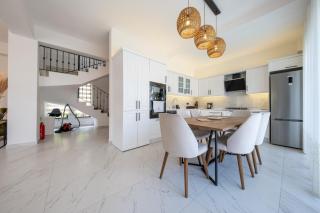 Lily of the Valley Luxury Villa Fethiye, Yesiluzumlu by Sunworld Villas - 2